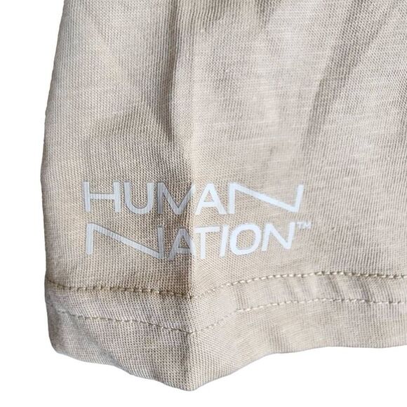Human Nation Women's Tan Short Sleeve Graphic Crop Top Size Extra Large - Picture 4 of 7